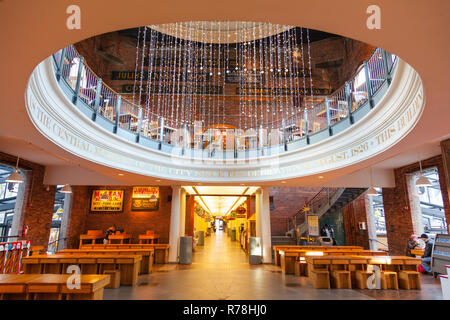 Dôme Central Food Hall à Quincy Market, Boston, Massachusetts, États-Unis d'Amérique. Banque D'Images