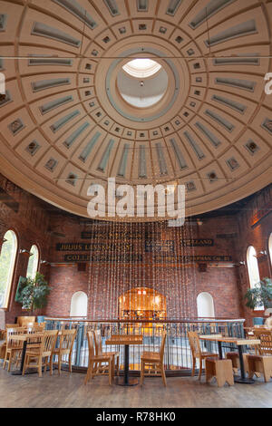 Dôme Central Food Hall à Quincy Market, Boston, Massachusetts, États-Unis d'Amérique. Banque D'Images