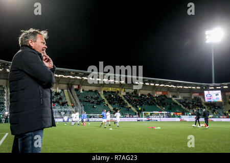 La Haye - ADO - De Graafschap , Football , Saison 2018/2019 Eredivisie , Voitures , STADE , Jeans 08-12-2018 , coach formateur De Graafschap Henk de Jong Banque D'Images