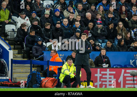 Leicester, Royaume-Uni. 8e Dec 2018. Mauricio Pochettino manager de Tottenham Hotspur pendant le premier match de championnat entre Leicester City et Tottenham Hotspur à la King Power Stadium, Leicester, Angleterre le 8 décembre 2018. Photo par Matthieu Buchan. Usage éditorial uniquement, licence requise pour un usage commercial. Aucune utilisation de pari, de jeux ou d'un seul club/ligue/dvd publications. Credit : UK Sports Photos Ltd/Alamy Live News Banque D'Images