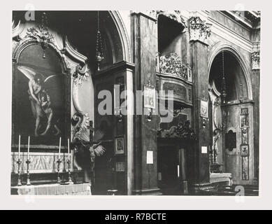 Latium Rieti Rieti S. Ruffo, c'est mon l'Italie, l'Italie Pays de l'histoire visuelle, de l'architecture médiévale architecture, sculpture, peinture, décoration en stuc. L'église a été construite en 1141, mais a été complètement restructuré en 1746, avec une façade baroque en marbre et stuc doré et l'intérieur. Dans une chapelle latérale est la peinture de l'Ange Gardien, attribué à Giovanni Antonio Galli appelé lo Spadarino. Banque D'Images