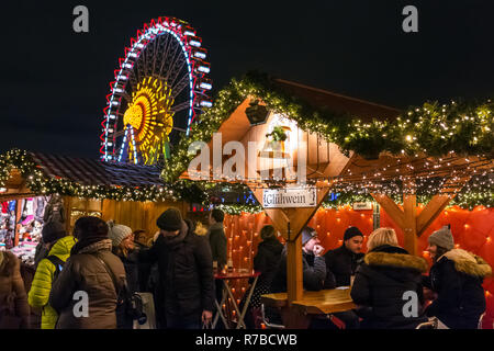 Berlin, Allemagne - le 7 décembre 2017 : Marché de Noël sur Alexanderplatz à Berlin, Allemagne Banque D'Images