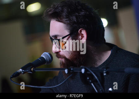 Rome, Italie. 07Th Nov, 2018. ROME, s'ouvre la 17e édition de PiÃ¹ PiÃ¹ libri liberi, la Foire nationale de la petite et moyenne édition. Dans la photo Maldestro. Agence Photo crédit : indépendante/Alamy Live News Banque D'Images