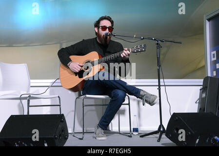 Rome, Italie. 07Th Nov, 2018. ROME, s'ouvre la 17e édition de PiÃ¹ PiÃ¹ libri liberi, la Foire nationale de la petite et moyenne édition. Dans la photo Maldestro. Agence Photo crédit : indépendante/Alamy Live News Banque D'Images