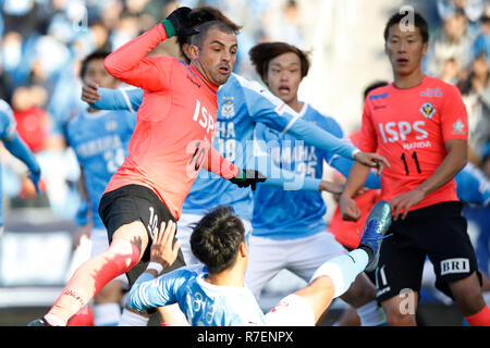 Shizuoka, Japon. Dec 8, 2018. Leandro (Verdy) Football/soccer : 2018 J.League J1/J2 play-offs match final entre Jubilo Iwata 2-0 Tokyo Verdy au stade de Yamaha à Shizuoka, Japon . Credit : Naoki Morita/AFLO SPORT/Alamy Live News Banque D'Images