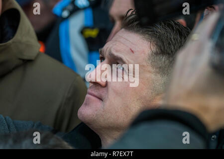 Tommy Robinson (photo) et des anciens combattants à la tête d'une trahison de l'UKIP Brexit - Brexit signifie quitter Mars à central London à Westminster. Banque D'Images