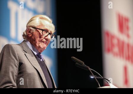 Londres, Royaume-Uni. 9Th Mar, 2018. Lord Michael Heseltine est vue générale pendant le rallye.Des centaines de personnes participent à la meilleure pour la Grande-Bretagne et le vote du peuple de la campagne de rassemblement au centre Excel de Londres est à la veille de la semaine au cours de laquelle le Parlement votera sur le premier ministre Theresa May's Brexit traitent de retrait. Credit : Dinendra Haria SOPA/Images/ZUMA/Alamy Fil Live News Banque D'Images