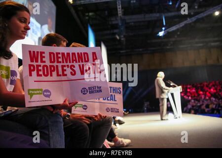 Londres, Royaume-Uni. 9Th Mar, 2018. Lord Michael Heseltine est vue générale pendant le rallye.Des centaines de personnes participent à la meilleure pour la Grande-Bretagne et le vote du peuple de la campagne de rassemblement au centre Excel de Londres est à la veille de la semaine au cours de laquelle le Parlement votera sur le premier ministre Theresa May's Brexit traitent de retrait. Credit : Dinendra Haria SOPA/Images/ZUMA/Alamy Fil Live News Banque D'Images