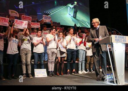 Londres, Royaume-Uni. 9Th Mar, 2018. Lord Michael Heseltine est vue générale pendant le rallye.Des centaines de personnes participent à la meilleure pour la Grande-Bretagne et le vote du peuple de la campagne de rassemblement au centre Excel de Londres est à la veille de la semaine au cours de laquelle le Parlement votera sur le premier ministre Theresa May's Brexit traitent de retrait. Credit : Dinendra Haria SOPA/Images/ZUMA/Alamy Fil Live News Banque D'Images