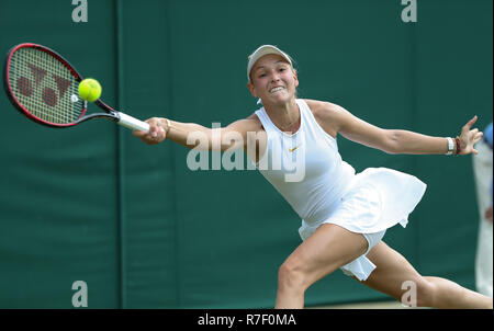 Joueur croate Donna Vekic en action à Wimbledon, Londres, Royaume-Uni Banque D'Images