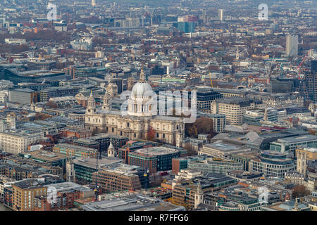 La Cathédrale St Paul, la vue depuis le fragment. Londres. UK Banque D'Images