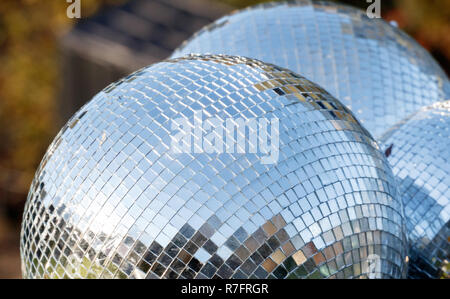 Boule disco argent close up shot Banque D'Images