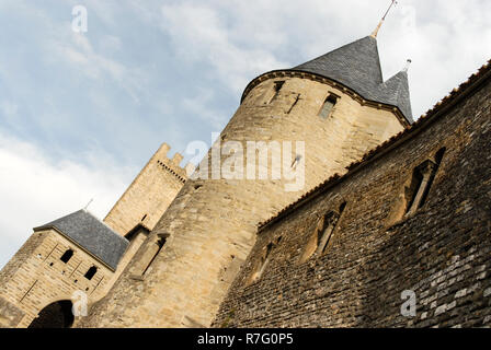 Château de Carcassonne à Carcassonne. C'est une ville historique française avec son château fort médiéval avec des ruelles pavées des ston Banque D'Images