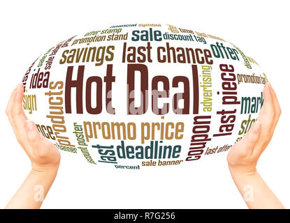 Hot Deal cloud mot sphère main concept sur fond blanc. Banque D'Images