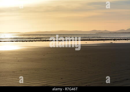 Coucher de soleil sur Blackrock Sands Banque D'Images