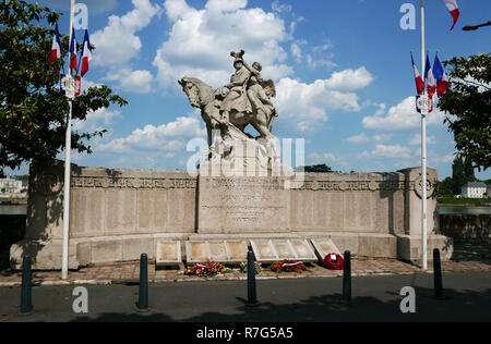 World War Memorial à Saumur, dans le Maine-et-Loire, Center-Val de Loire, Pays de Loire, France Banque D'Images