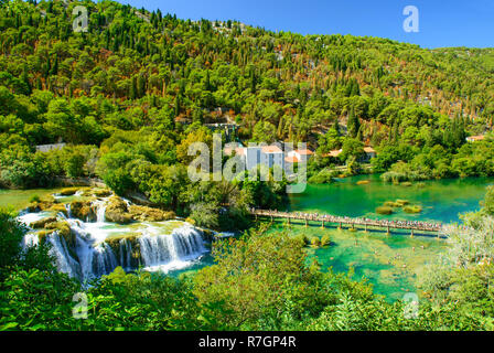 Cascades de Krka, parc national dans la région de Dalmatie, Croatie. Vue aérienne Banque D'Images