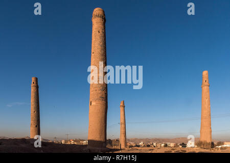 Quatre Minarets, complexe Musalla au coucher du soleil, Herat, province de Herat, Afghanistan Banque D'Images