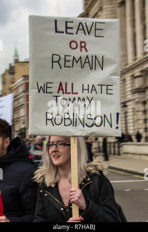 Londres, Royaume-Uni. 9Th Mar, 2018. Des milliers ont défilé dans une manifestation anti-raciste à l'encontre contre l'extrême droite a organisé 'Brexit trahison' mars dans le centre de Londres et fortement dépassé celui de l'UKIP raciste conduit mars. Crédit : David Rowe/Alamy Live News Banque D'Images