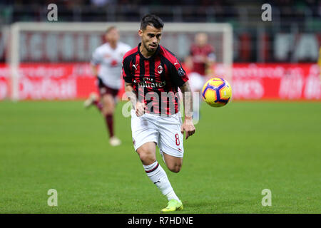 Milan, Italie. 09 Décembre, 2018. Suso de l'AC Milan en action au cours de la série d'un match de football entre l'AC Milan et Torino Fc. Crédit : Marco Canoniero/Alamy Live News Banque D'Images