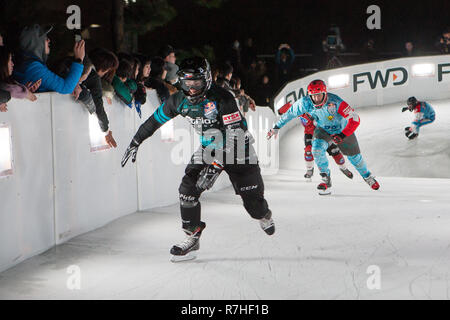 2018/12/08 Yokohama, pour la première fois le Red Bull Crashed Ice 2018 Yokohama a ses débuts au Japon. (Photos par Michael Steinebach/AFLO) Banque D'Images