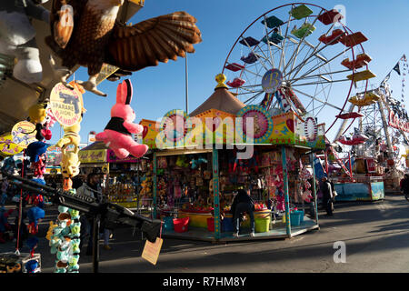 Gênes, Italie. 9Th Mar 2018. - Luna Park de Noël traditionnel est ouvert juste le plus grand d'Europe avec plus de 15000 visiteurs par jour Crédit : Andrea Izzotti/Alamy Live News Banque D'Images