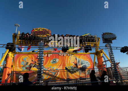 Gênes, Italie. 9Th Mar 2018. - Luna Park de Noël traditionnel est ouvert juste le plus grand d'Europe avec plus de 15000 visiteurs par jour Crédit : Andrea Izzotti/Alamy Live News Banque D'Images