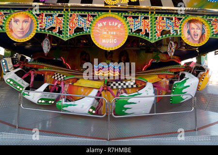 Gênes, Italie. 9Th Mar 2018. - Luna Park de Noël traditionnel est ouvert juste le plus grand d'Europe avec plus de 15000 visiteurs par jour Crédit : Andrea Izzotti/Alamy Live News Banque D'Images