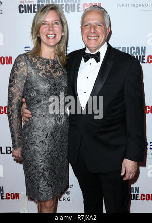 BEVERLY HILLS, LOS ANGELES, CA, USA - Le 29 novembre : Barbara Nash et Mark Badagliacca arrivent à la 32e Annual American Cinematheque Awards Gala tenu au Beverly Hilton Hotel le 29 novembre 2018 à Beverly Hills, Los Angeles, Californie, États-Unis. (Photo par Xavier Collin/Image Press Office) Banque D'Images