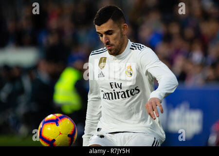Huesca, Espagne. 09Th Nov, 2018. Ceballos du Real Madrid (24) au cours de la correspondance entre SD Huesca LaLiga et Real Madrid à El Alcoraz. Crédit : Daniel Marzo/Pacific Press/Alamy Live News Banque D'Images