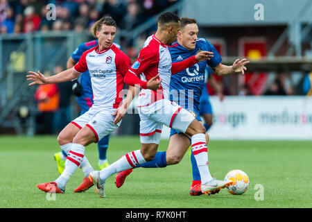 Emmen, Pays-Bas 09 décembre 2018 de l'Eredivisie néerlandaise de football : FC Emmen v Feyenoord Banque D'Images