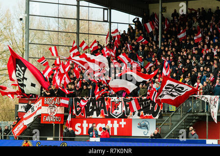 Emmen, Pays-Bas 09 décembre 2018 de l'Eredivisie néerlandaise de football : FC Emmen v Feyenoord FC Emmen Banque D'Images