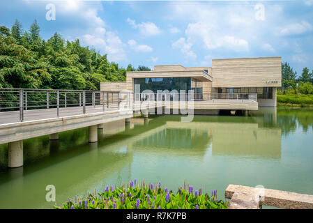 Wuzhen, Chine - 1 août 2018 : Muxin Art Museum à Wuzhen, dédié à la célèbre ville d'artiste ou l'écrivain, Mu Xin. Banque D'Images