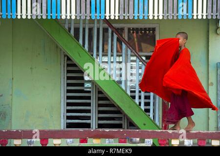 Le Myanmar, Mandalay, l'école monastique Aung Myae Oo Banque D'Images