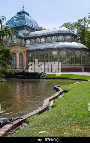 Le Palais de Cristal dans le parc del Buen Retiro, Madrid Banque D'Images