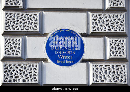 Blue plaque pour Frances Hodgson Burnett la romancière et dramaturge, mieux connu pour les enfants romans comme le Jardin des Supplices Le Jardin Secret Banque D'Images