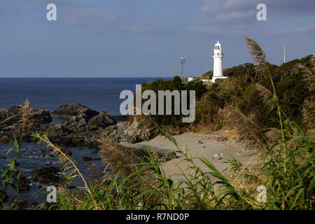 Phare de Cape Shionomisaki Kushimoto,, au Japon. Banque D'Images