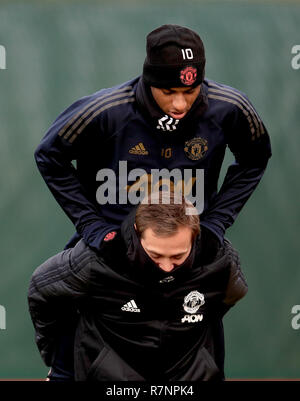 Manchester United, Marcus Rashford (haut) au cours de la session de formation à l'AON complexe de formation, Manchester. Banque D'Images