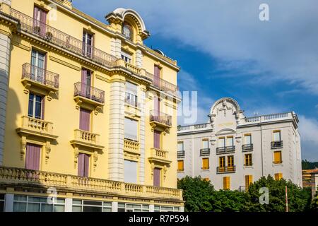 France, Puy de Dome, Royat, hôtels Banque D'Images