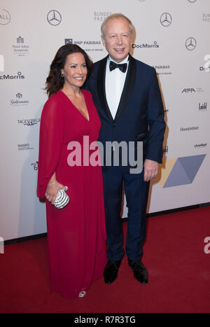 Directeur Tom BUHROW WDR avec ma copine Daniela BOFF, 67e Presse fédérale bal à l'hôtel Adlon à Berlin, Allemagne le 23.11.2018. Dans le monde d'utilisation | Banque D'Images