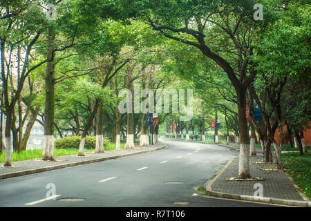 Avis de Université de Zhejiang - Campus de Huajiachi,Hangzhou,Zhejiang Province,China. Banque D'Images