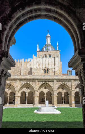 Cloître, Monastère de Santa Cruz, Coimbra, Portugal, Région Centre Banque D'Images