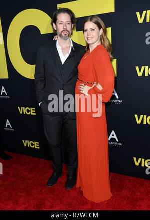 Beverly Hills, CA, USA. Dec 11, 2018. 11 Décembre 2018 - Los Angeles, Californie - Darren Le Gallo, Amy Adams . ''Vice'' Los Angeles Premiere tenue au Samuel Goldwyn Theater. Crédit photo : Birdie Thompson/AdMedia Crédit : Birdie Thompson/AdMedia/ZUMA/Alamy Fil Live News Banque D'Images