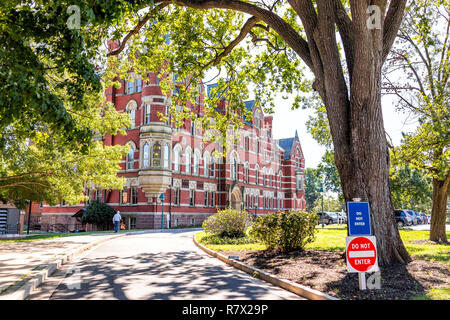 Washington DC, USA - 12 octobre 2018 : l'Université Gallaudet avec bâtiment architecture en centre-ville, la colline du Capitole, privé à charte fédérale schoo Banque D'Images