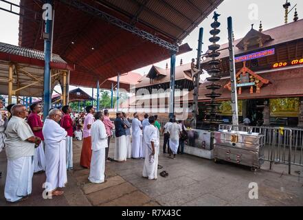 L'Inde, Etat du Kerala, Guruvayur, lieu de pèlerinage autour de Sri Krishna temple Banque D'Images