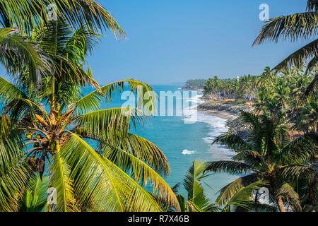 L'Inde, Etat du Kerala, Cochin, Kerala, India, vue de la falaise sur les plages du nord Banque D'Images