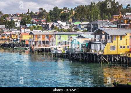 Palafitos de Gamboa maisons sur pilotis - Castro, Ile de Chiloé, Chili Banque D'Images