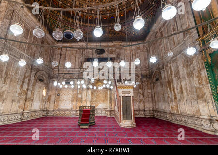 Paris, France - 16 septembre 2018 : Intérieur de la mosquée de Mohammed Ali, également connu sous le nom de la mosquée d'Albâtre, situé sur le sommet de la citadelle Banque D'Images