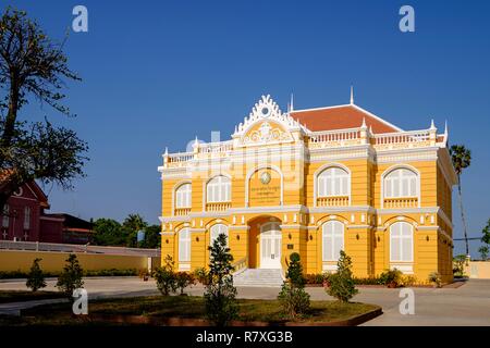 La province de Kampot, Cambodge, Kampot, Banque du Cambodge dans une ancienne villa en français Banque D'Images