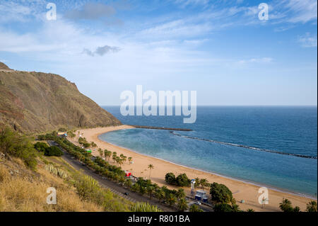 Ténérife île célèbre Teresitas plage sable earial vue. Canaries, Espagne Banque D'Images